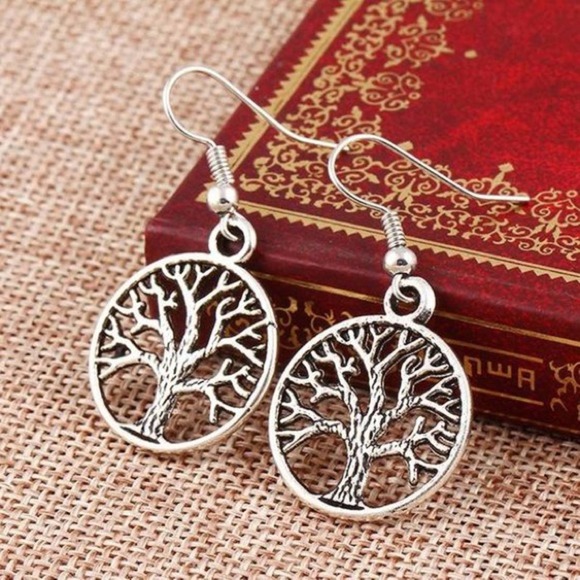 poshwithbon Jewelry - Dainty Silver Peace Tree Fashion Alloy Earrings